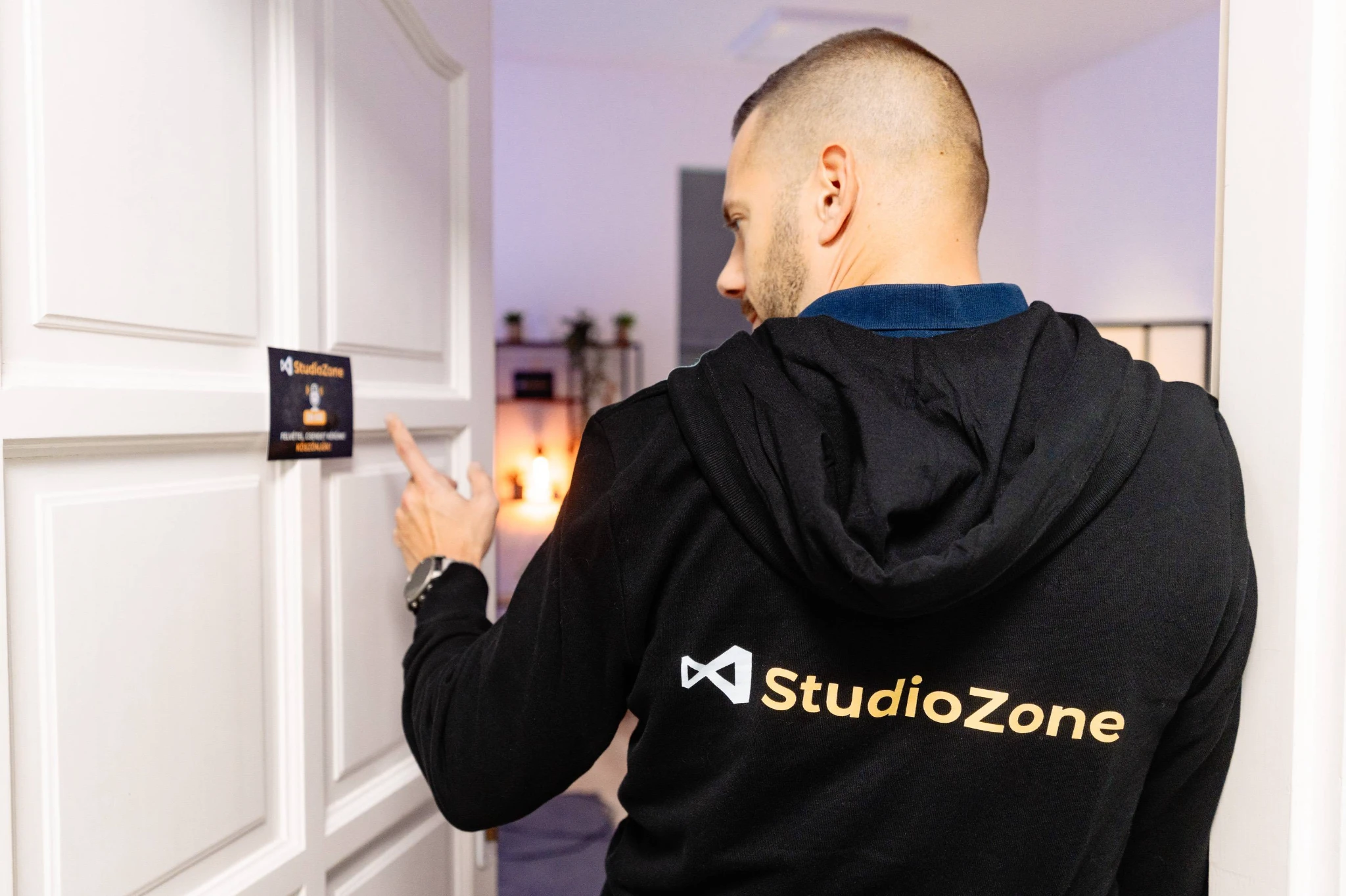 Studio 2